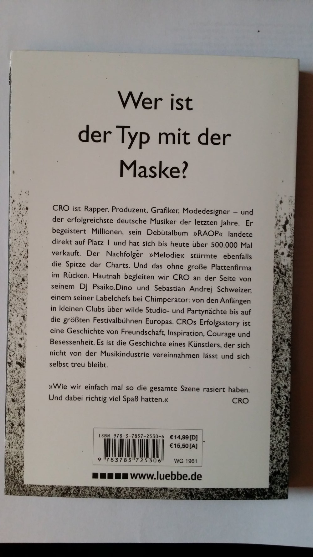 Easy does it - Cro, die Maske und der ganze Rest - SIGNIERT!!!!