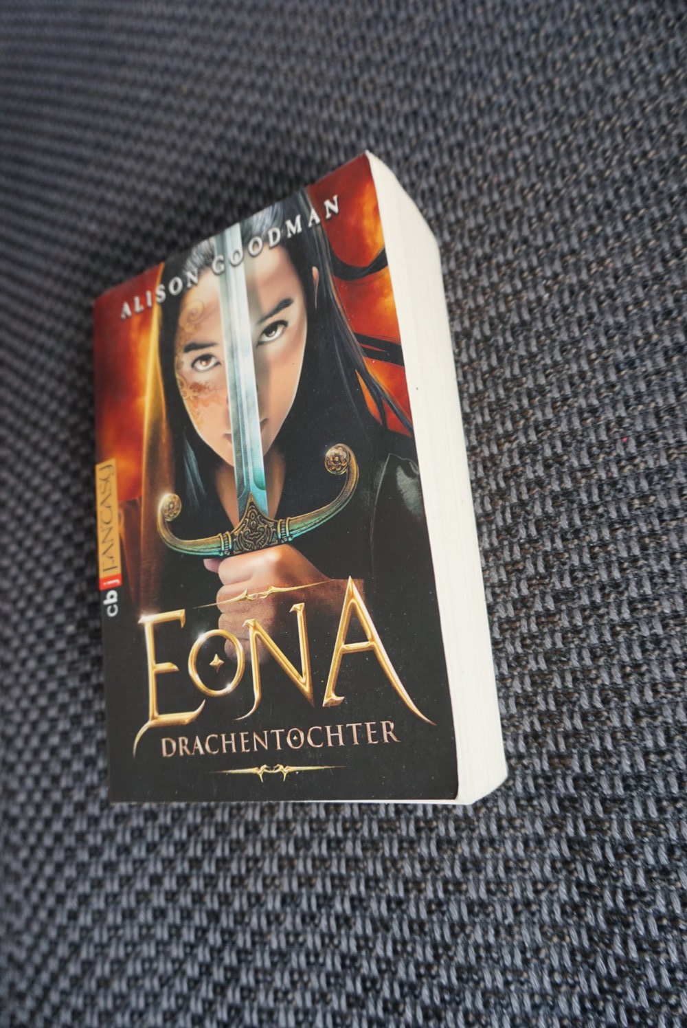 EONA - Drachentochter
