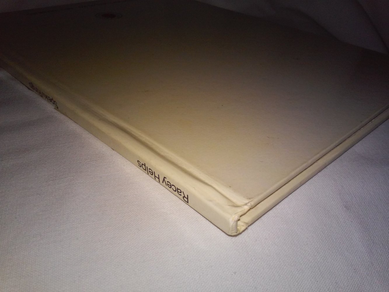 Racey Helps: Speiki schwänzt die Schule - Kinderbuch alt