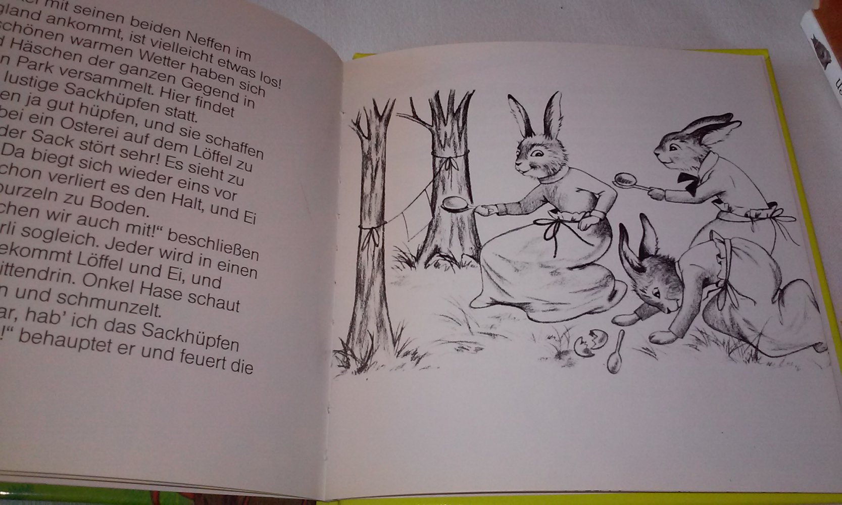 Ostern im Spielzeugland; Häschen Formbuch Pappbilderbuch