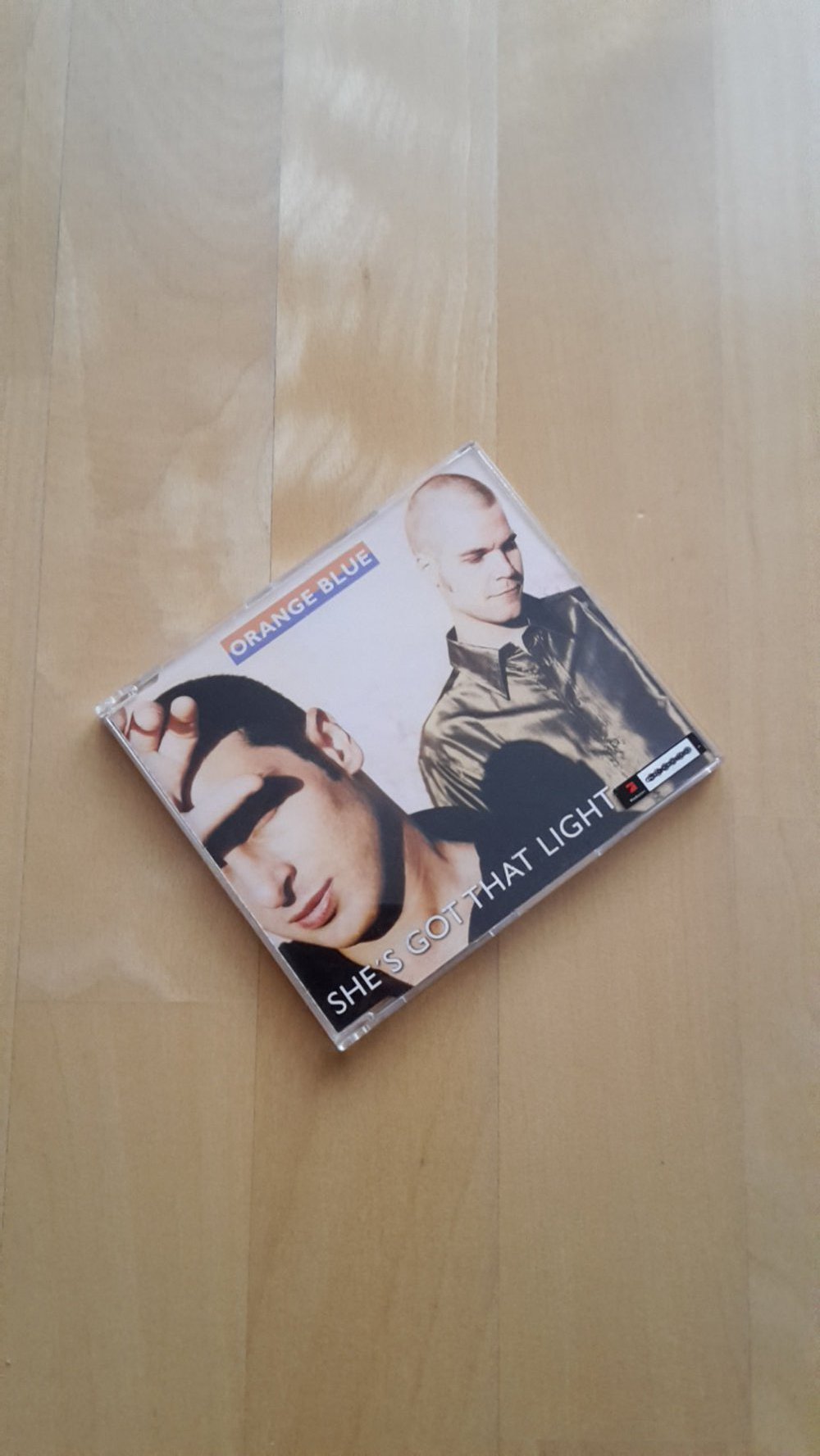 Maxi CD Orange Blue 