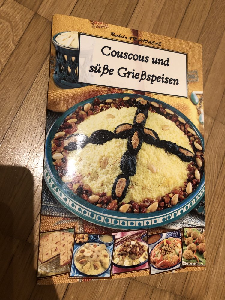 Couscous und süsse Griessspeisen
