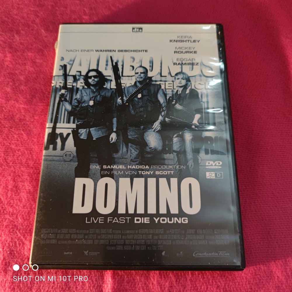 Domino