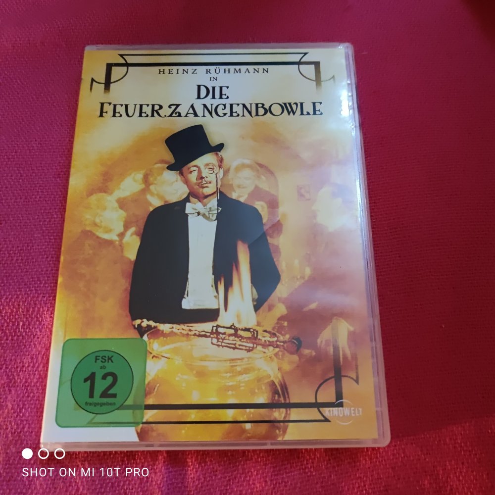 Die Feuerzangenbowle