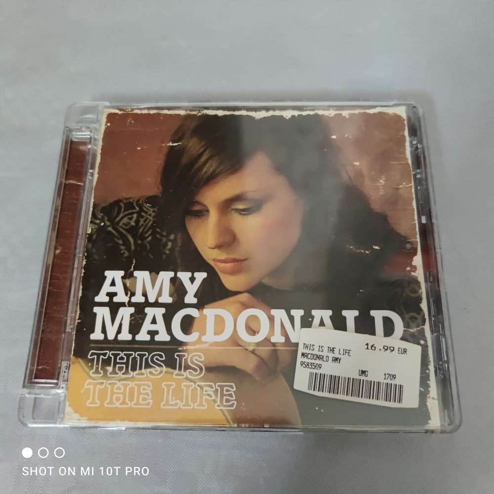 Amy Macdonald - This is the Life