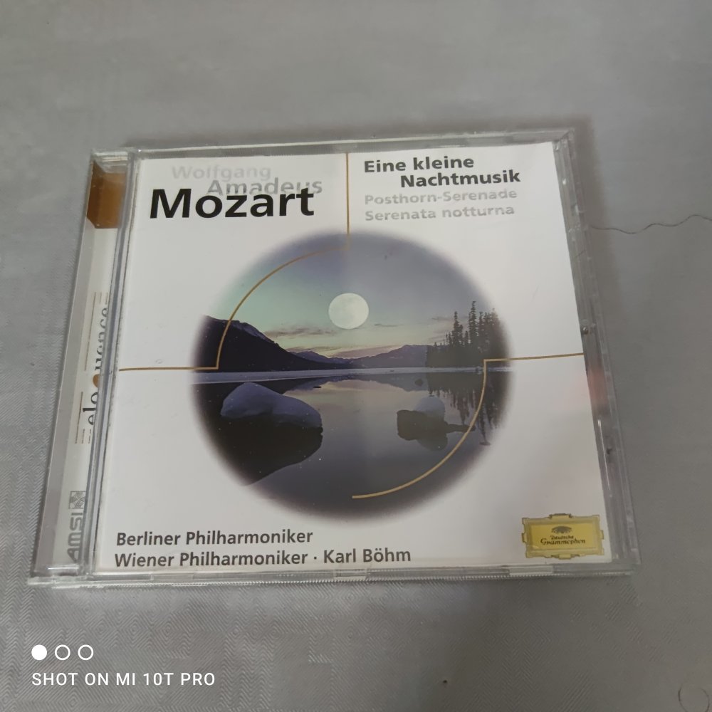 Wolfgang Amadeus Mozart - Eine kleine Nachtmusik