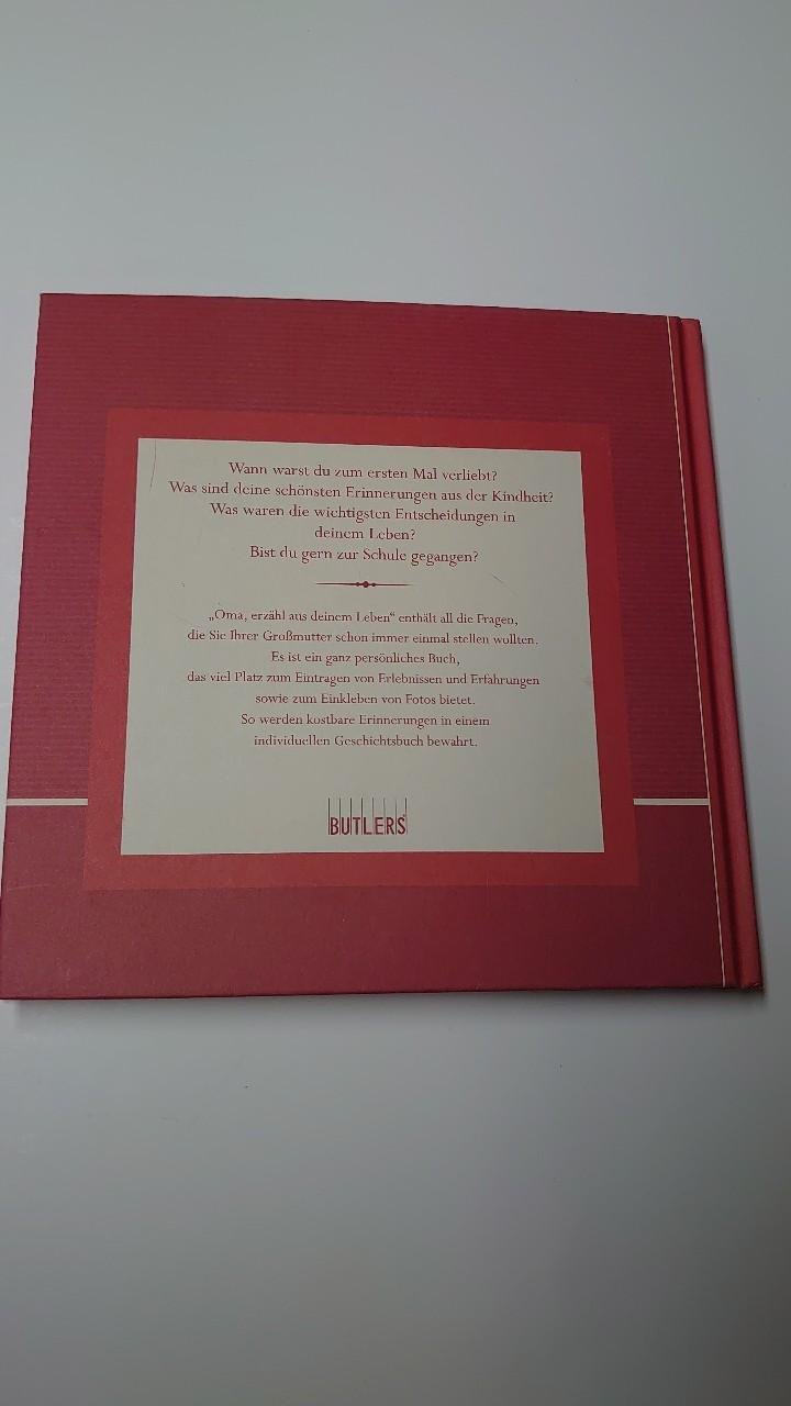 Buch Oma, erzähl aus deinem Leben. Ein ganz persönliches Erinnerungsbuch