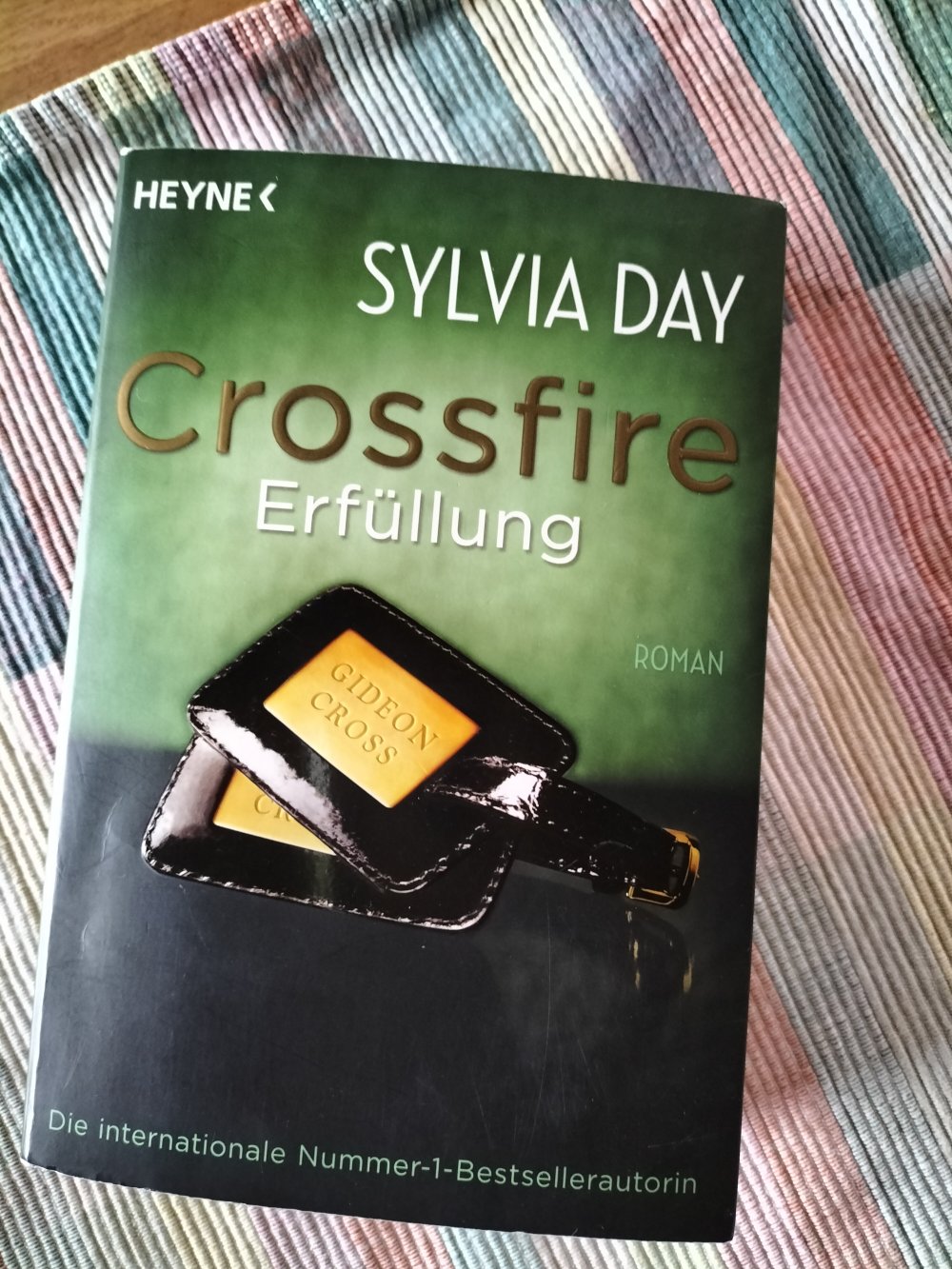 Crossfire Band 3 