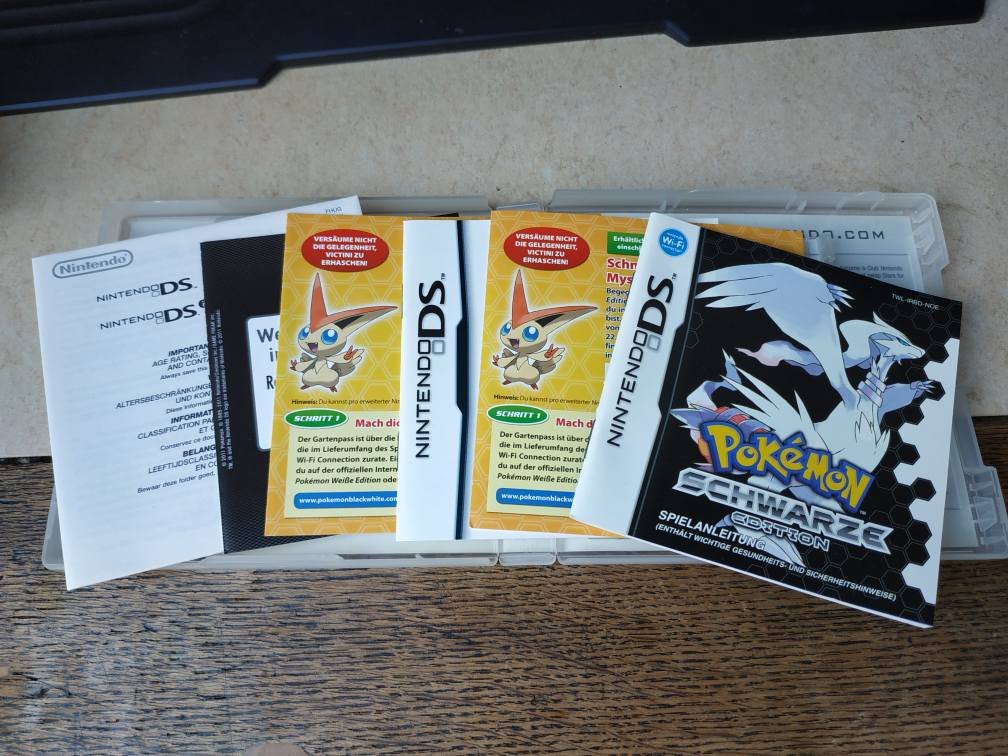Pokémon: Schwarze Edition (Nintendo DS, 2011)