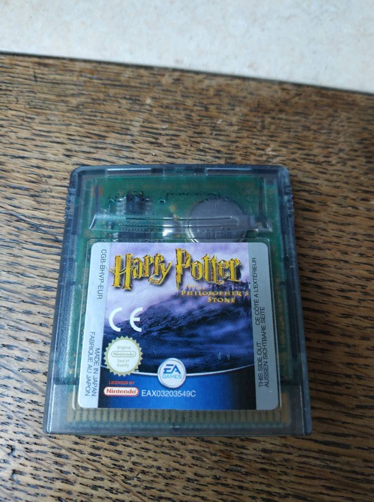 Nintendo Game Boy Color Harry Potter and the Philosopher's stone