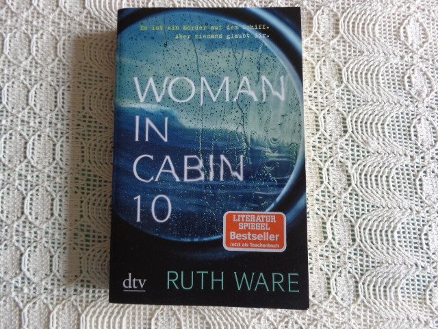 Bücher: Für immer ist die längste Zeit, Woman in Cabin 10, 2 Stück 7,00 €, Mängelexemplare