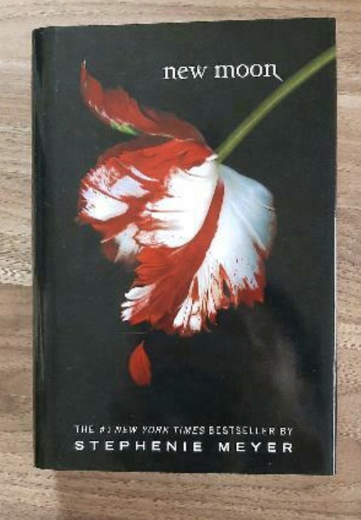New Moon (Twilight Saga)