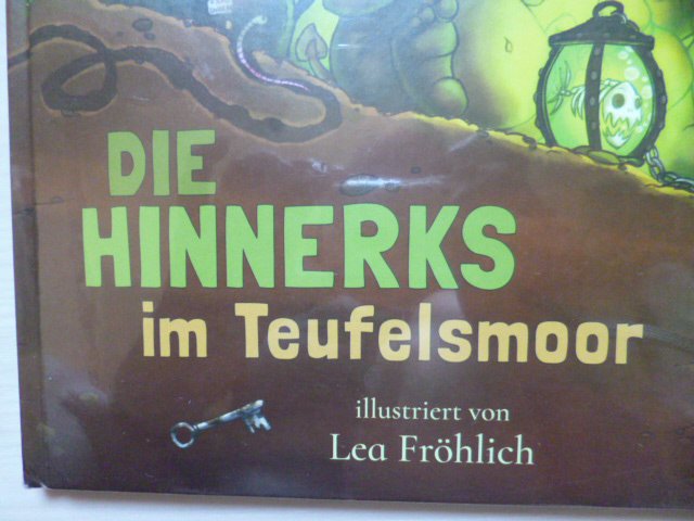 DIE HINNERKS im Teufelsmoor (Deutsch) Gebundene Ausgabe – 23. August 2018