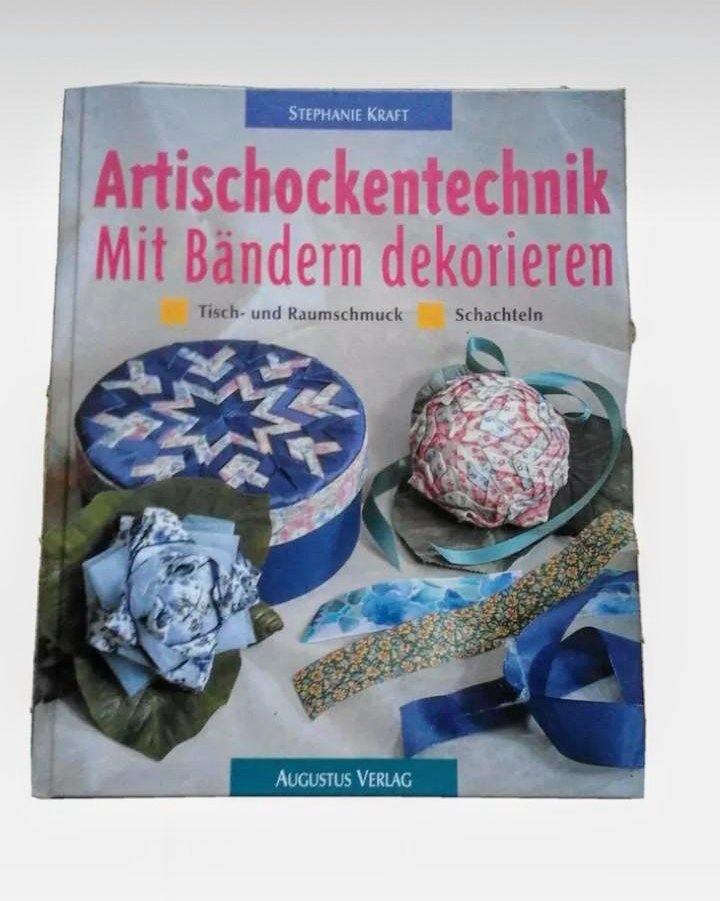Handarbeitsbuch