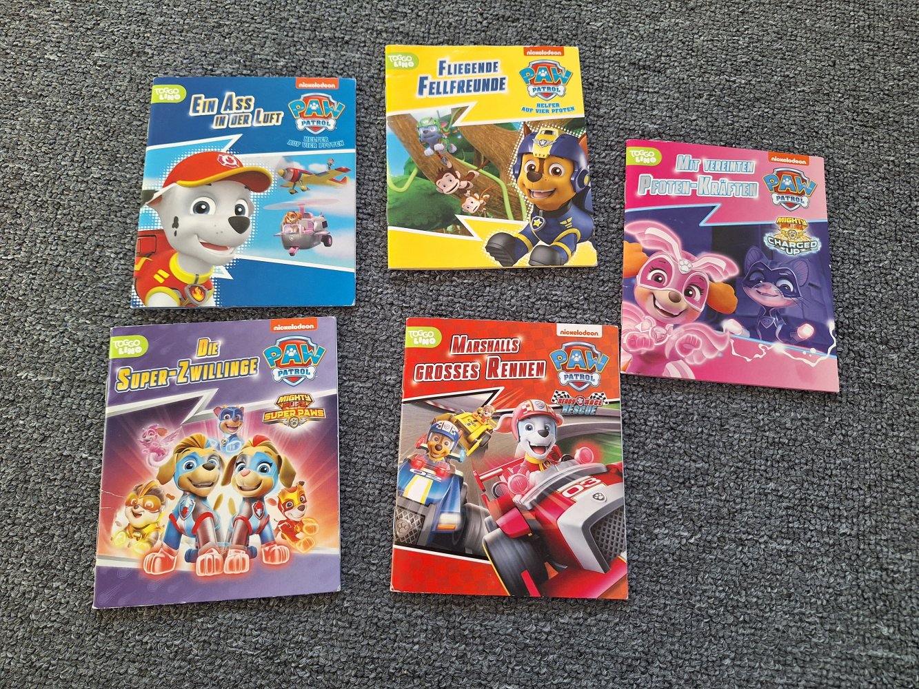 16 Paw Patrol Hefte