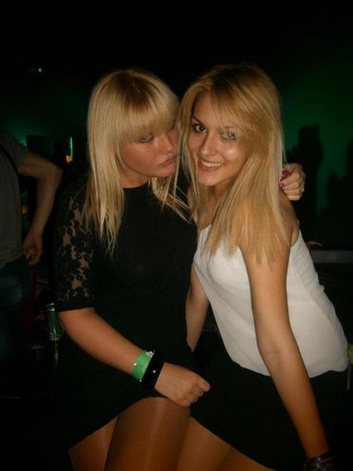 Angie996