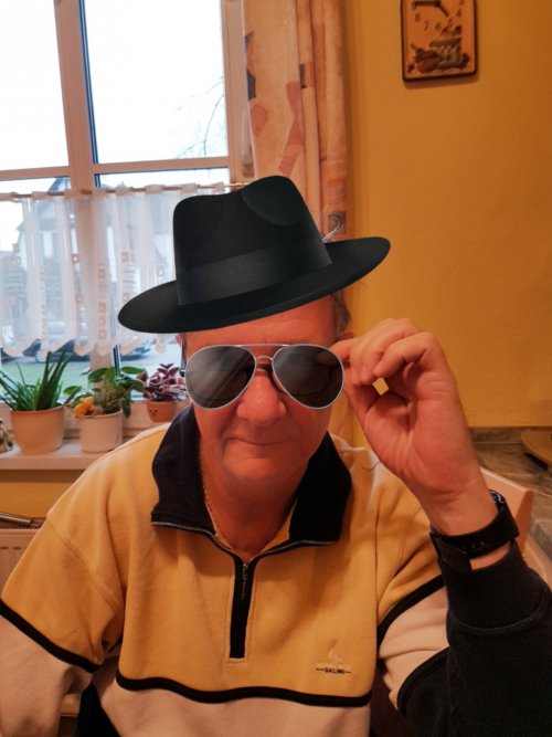 uwe007