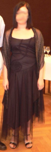 Abendkleid schwarz Gothic Spitze sehr edel Blumen