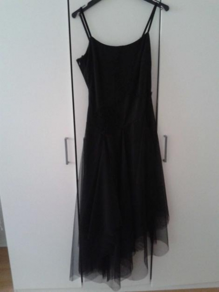 Abendkleid schwarz Gothic Spitze sehr edel Blumen