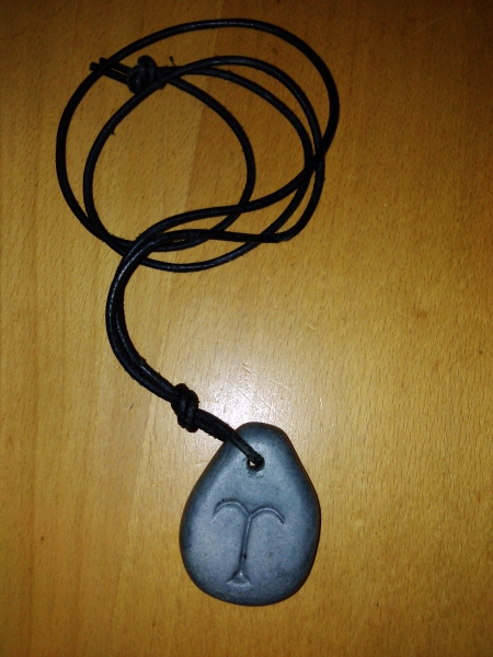 Lederband mit Anhänger Widder