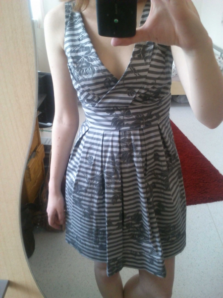 Kleid mit Blumen