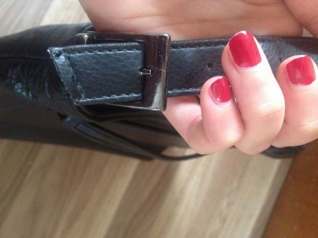 schwarze Handtasche