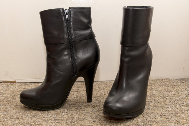 Schwarze Buffalo Stiefeletten sexy wie NEU