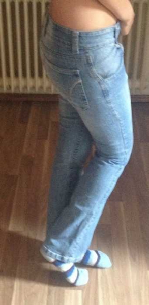 blaue Schlaghose