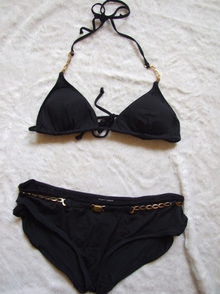 schwarzer Bikini mit goldenen Details H&M