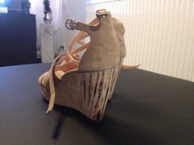 Neue Lloyd Leder Sandalen mit Keilabsatz Gr 40 Sommer Blogger Nude