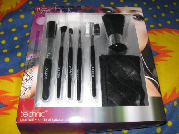 *** NEU ~ Pinselgeschenkset inkl. kleines Schlüsseletui ***
