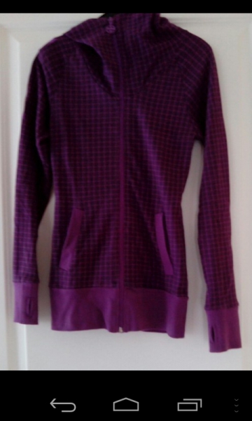 lila Bench Jacke