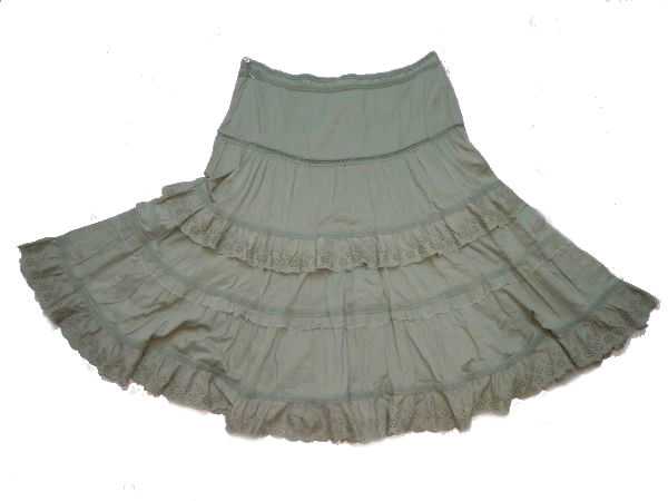Vero Moda Stufenrock khaki mit Spitze Lochstickerei