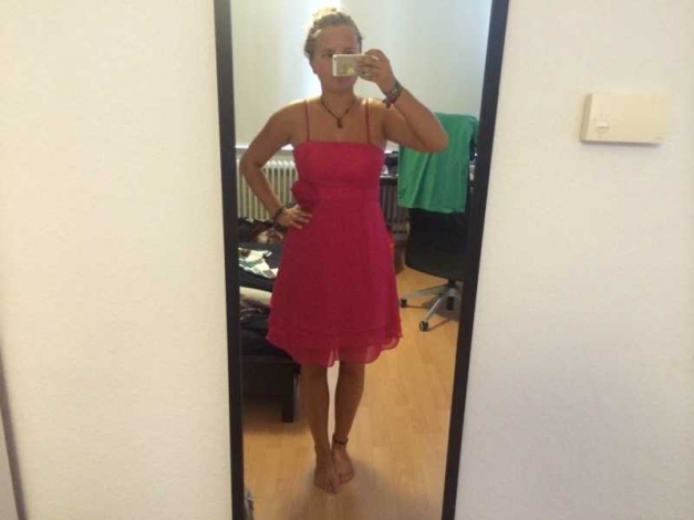 Abendkleid, festliches Kleid in pink
