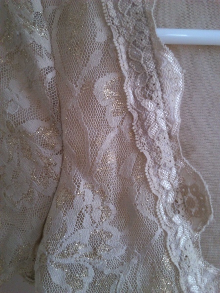 Bolero mit Spitze