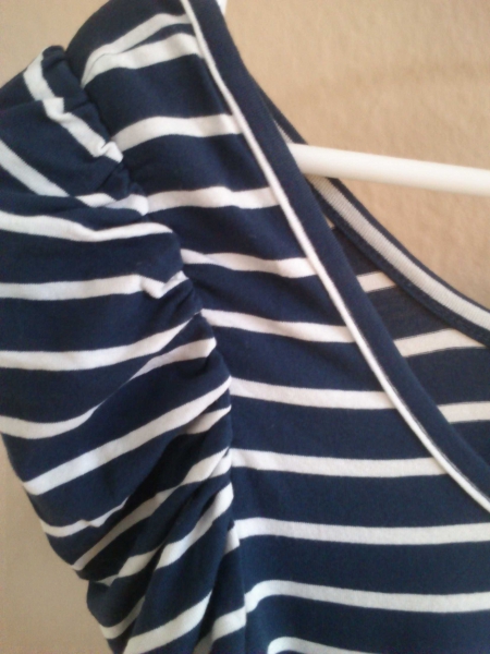 Kleid Marine 34