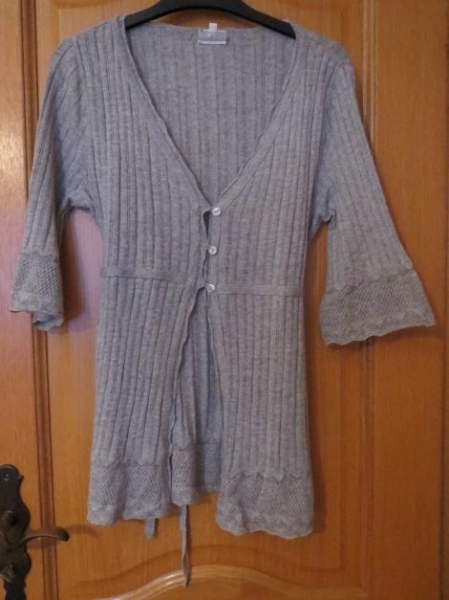 Strickjacke, sehr schön , grau