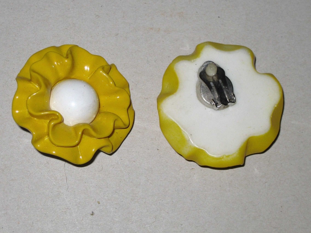 vintage Ohrclips 60er Blumen gelb Ohrringe MOD retro