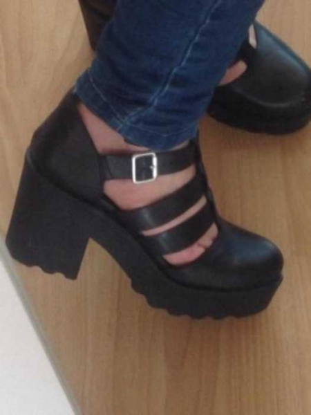 Plateau Pumps Echtleder Out From Under Gr. 40 Urban Outfitters Hipster Blogger Vagabond Dioon Style