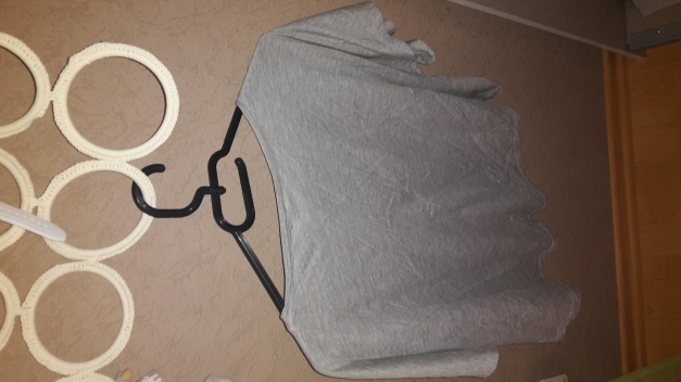 Graues t-shirt 