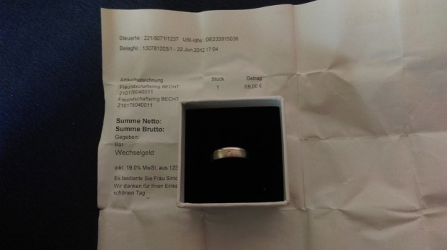 Freundschafts/Verlobungsring mit Steinchen