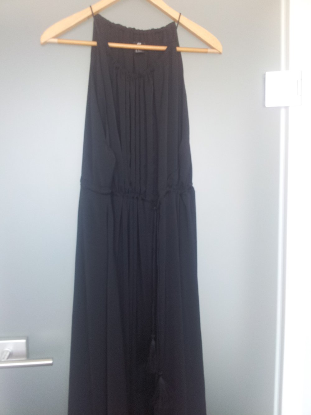 Bodenlanges Kleid - Kordeln - H&M - Schwarz - Größe M