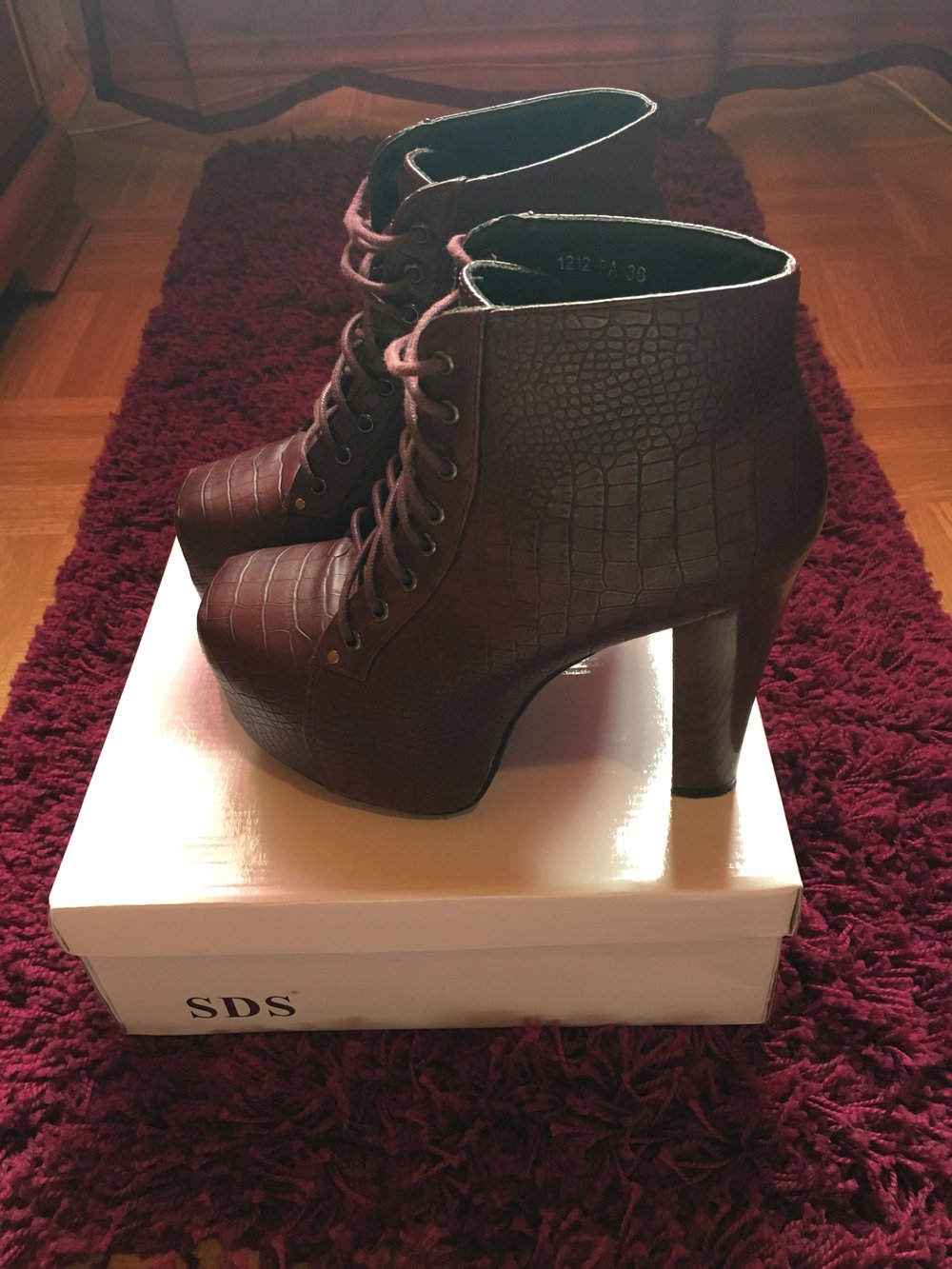 Hohe Schuhe 