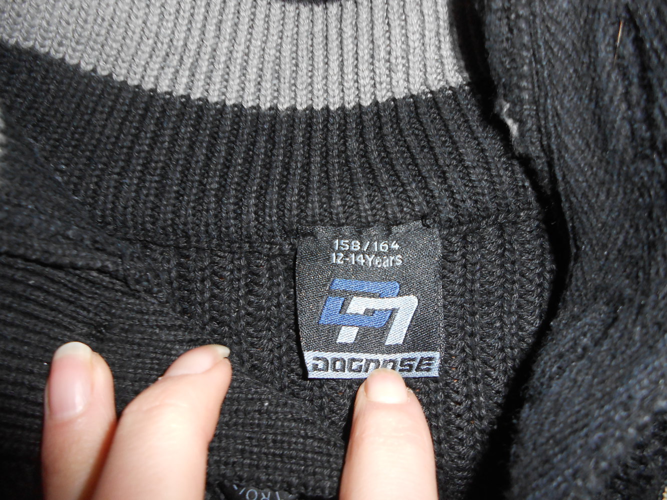 Pullover schwarz XS
