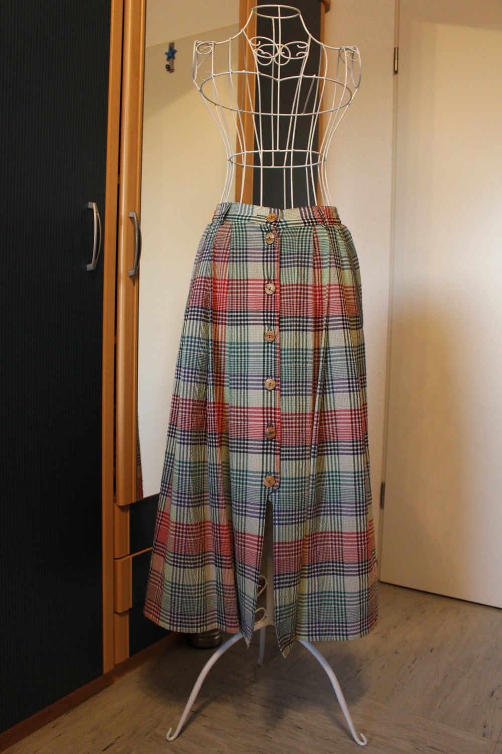 364. Leichtes Retro-Kostüm von Julius Lang, Gr. 36-38