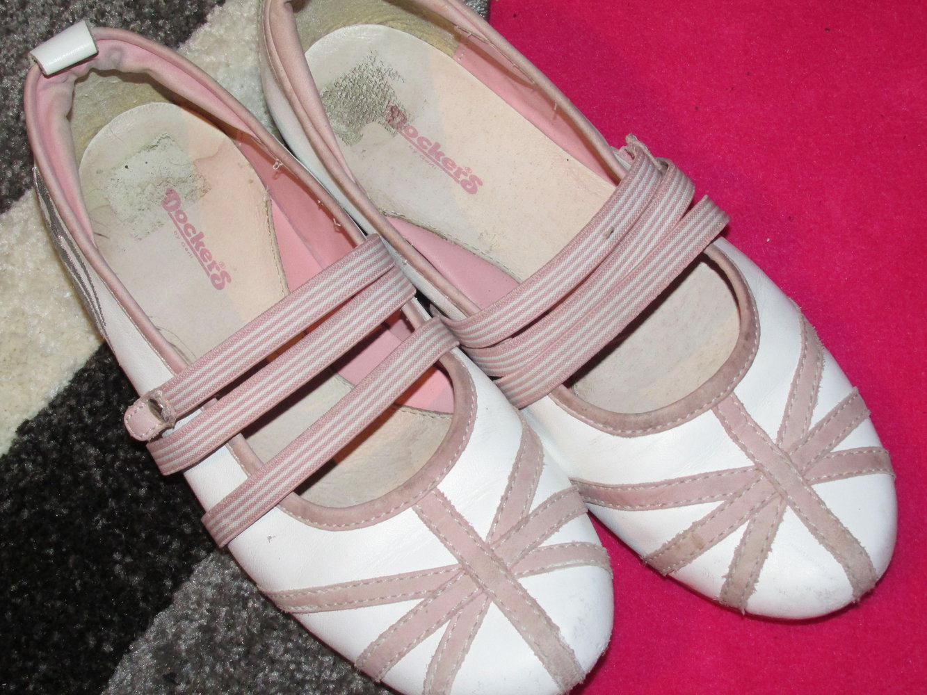 Ausgefallene Dockers Ballerinas guter Zustand in Gr. 36