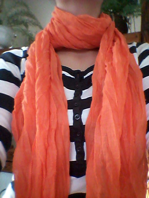 Tuch leicht orange