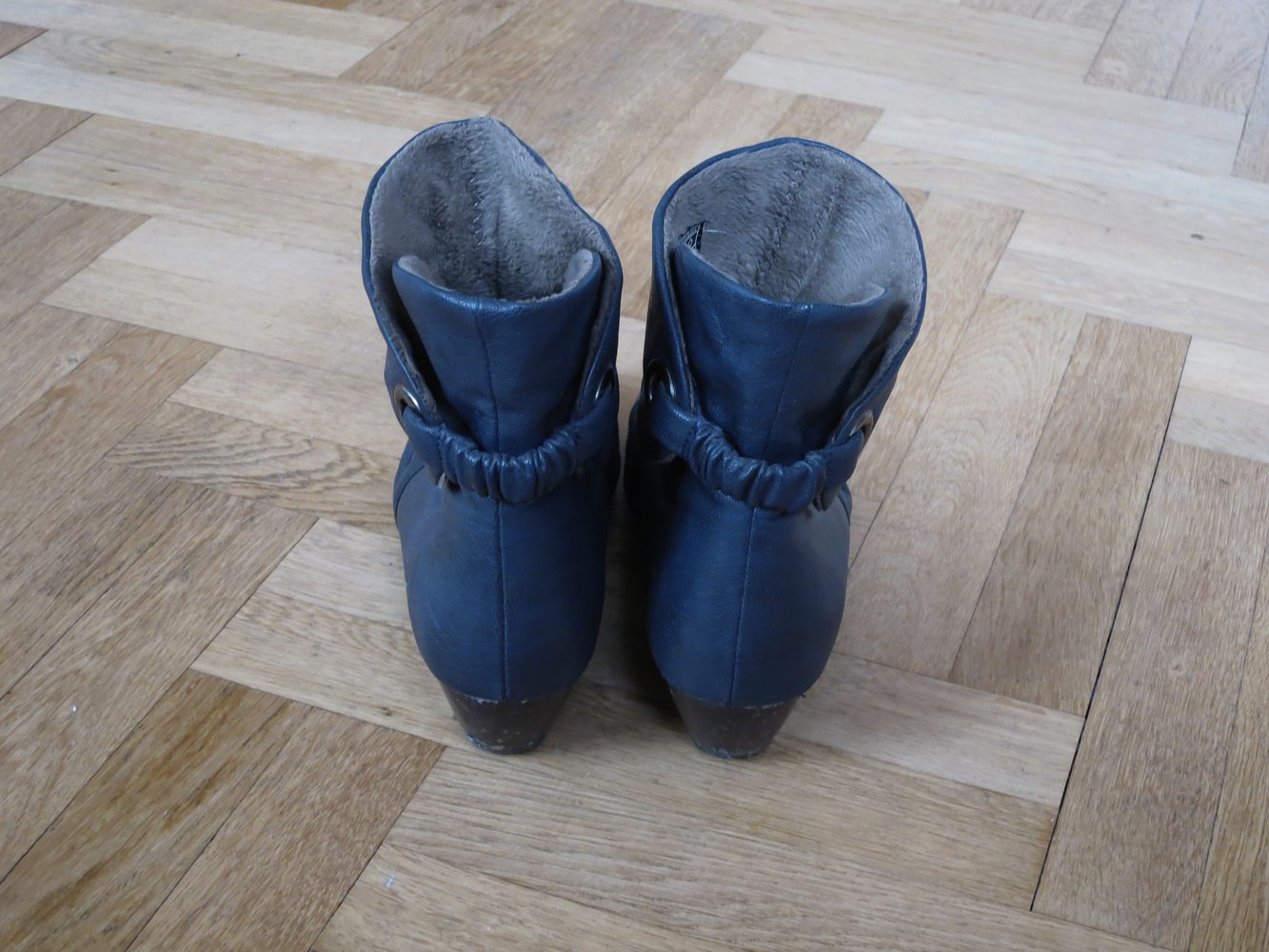 Blaue Keilabsatz-Stiefeletten, Gr. 38
