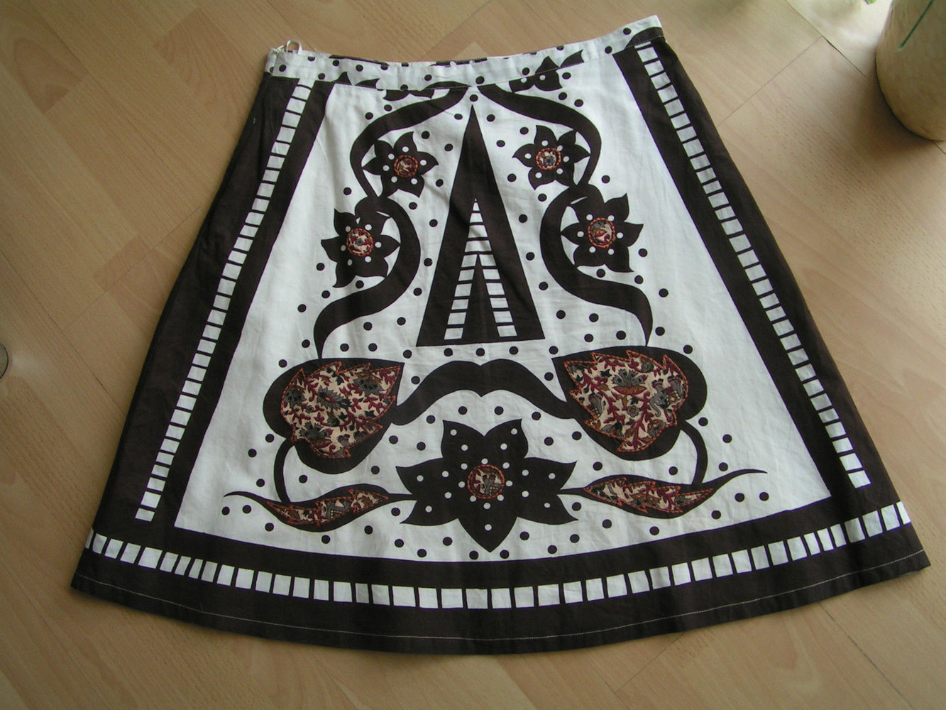 ONLY Traum Rock ? Boho Teller Rock Creme Braun Stickerei Gr.40 Neu 49,90€