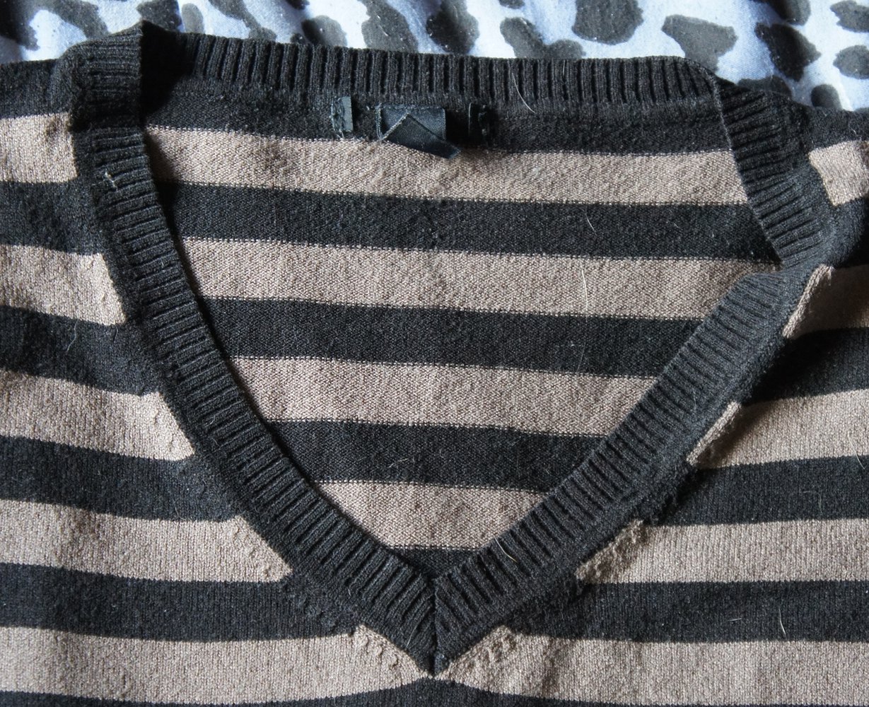 Shirt langarm Pulli Pullover Gr. S 38 Longshirt braun schwarz H&M V-Ausschnitt